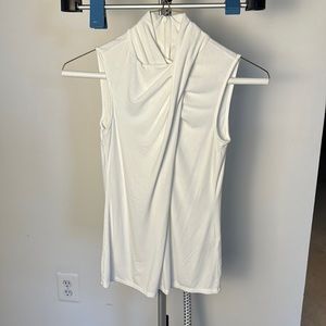 Elie Tahari Women’s White Sleeveless Turtleneck, XS New without Tags